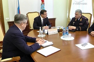 Дмитрий Азаров обсудил безопасность дорожного движения с главой Госавтоинспекции России Михаилом Черниковым