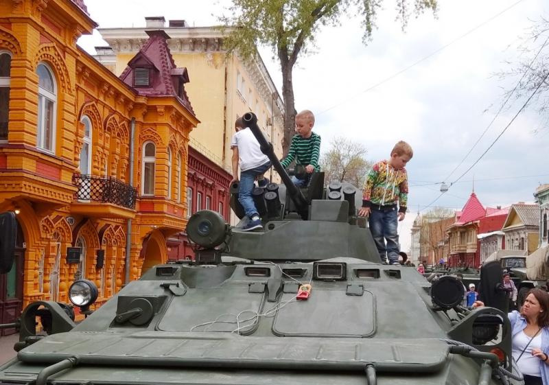 Военная техника ждёт самарцев на Молодогвардейской