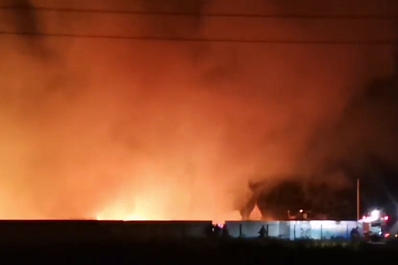 В Волжском районе ночью загорелись частные дома на 1000 "квадратов"