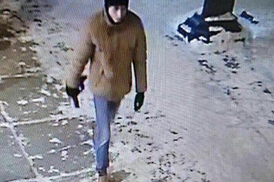 Опубликованы фото и видео преступника, напавшего с ножом на женщин в Тольятти