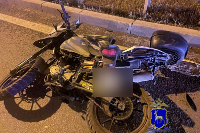 В Самаре легковушка столкнулась с мотоциклом