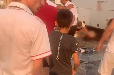 Стали известны имена погибших и пострадавших российских туристов в ДТП с автобусом в Турции