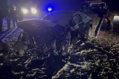 Два человека погибли в столкновении "Ауди" и "Приоры" в Самарской области 30 января 2022 года