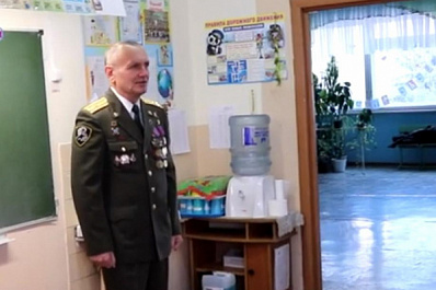 Герой России поведал кадетам Тольятти боевые истории