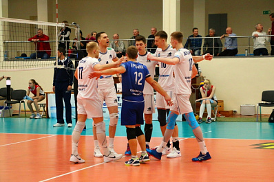 Волейбольная "Нова" завершила сезон победой над "Ярославичем"