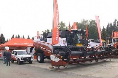  "Ротор-лизинг" представил на Поволжском агрофоруме инновации в сельхозмашиностроении