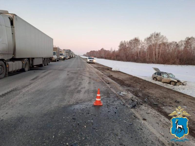 В Самарской области 28 февраля на трассе столкнулись две "Калины"