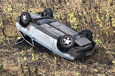 Полугодовалый малыш пострадал в ДТП с перевертышем на трассе в Самарской области