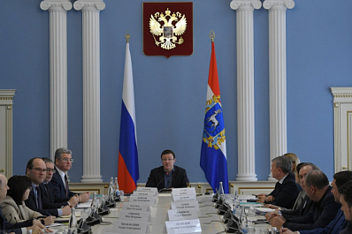 Дмитрий Азаров провёл встречу с ведущими производителями сельскохозяйственной продукции