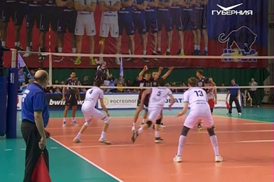 Волейбольная Нова вышла в плей-офф чемпионата России