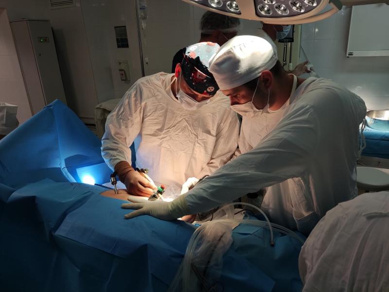 Самарские врачи впервые пересадили почку 16-летнему подростку