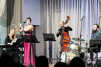 В Самаре выступил московский квартет "Черный квадрат" с программой "Классика в стиле джаз" 