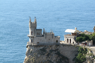 С 1 июля курорты Крыма ждут отдыхающих