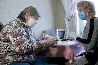 "Люблю общаться с людьми и делать доброе дело": история династии соцработников из Самары