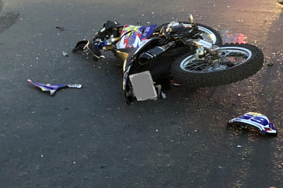 В Самаре 16 июня 2021 года мотоциклист нарушил ПДД и был сбит машиной