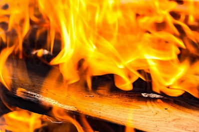 Десять бань сгорело за сутки в Самарской области