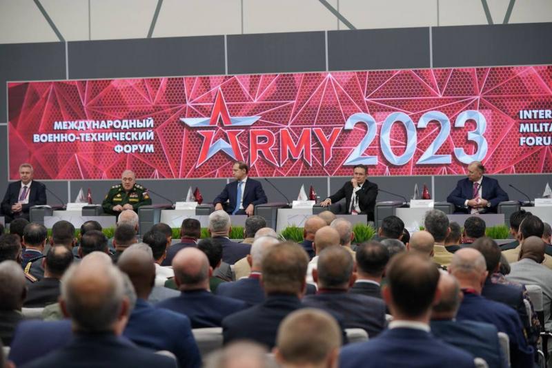 Самарская область подписала первое соглашение на форуме "Армия-2023" 