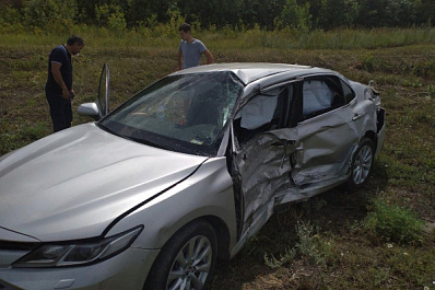 В Самарской области при столкновении двух "Тойот" пострадало три человека