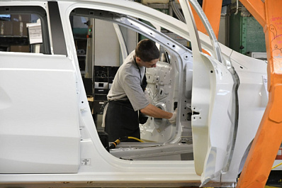 В Самарской области заемщик Фонда развития промышленности запустил производство элементов сидений для LADA Iskra