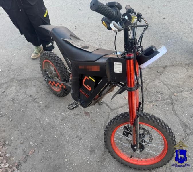 В Самаре 14-летний подросток без прав попал в ДТП на электробайке