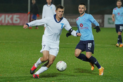 "Крылья Советов" проиграли на выезде "Торпедо"