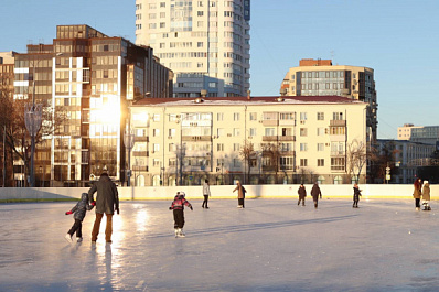 В Самаре заработали катки на площади Куйбышева
