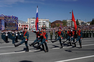 77 лет со Дня Победы над фашизмом: Самарская область Парадом отметила годовщину Победы в Великой Отечественной войне