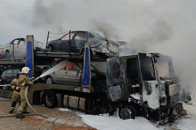 В Самарской области в огне сгорели шесть новых "Грант"