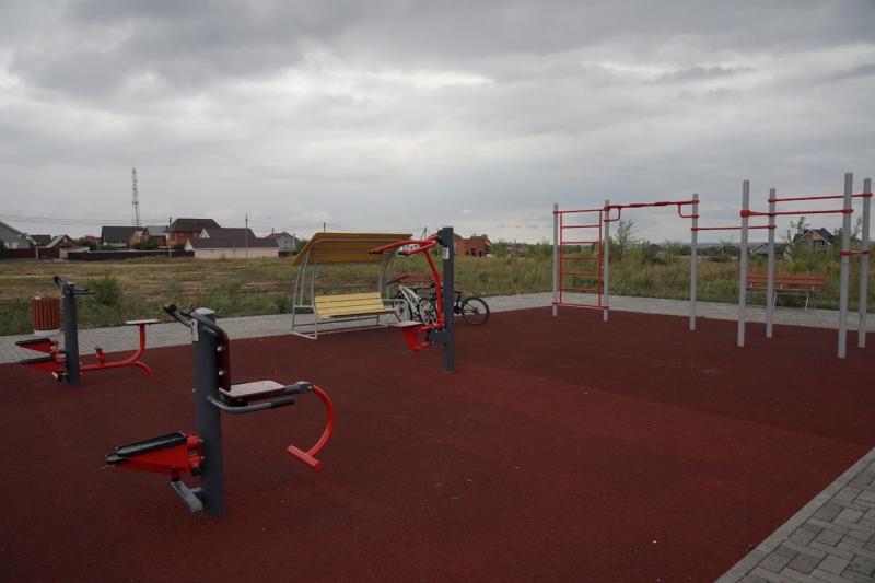 Дмитрий Азаров встретился с жителями Нефтегорского микрорайона Е