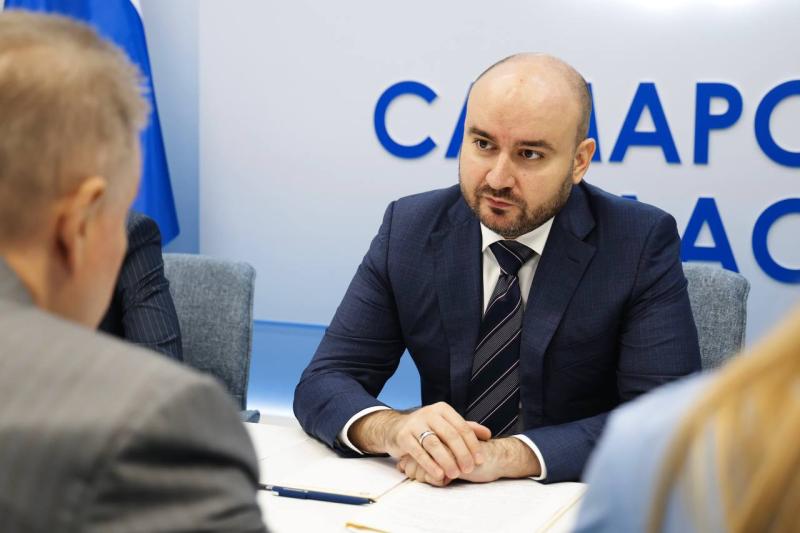 Губернатор Самарской области обсудил перспективы сотрудничества с главой светотехнической корпорации