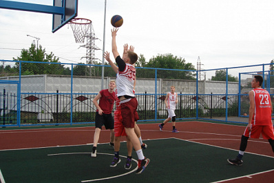 В Тольятти стартовали игры лиги губернатора Самарской области по баскетболу 3х3 BasketNights