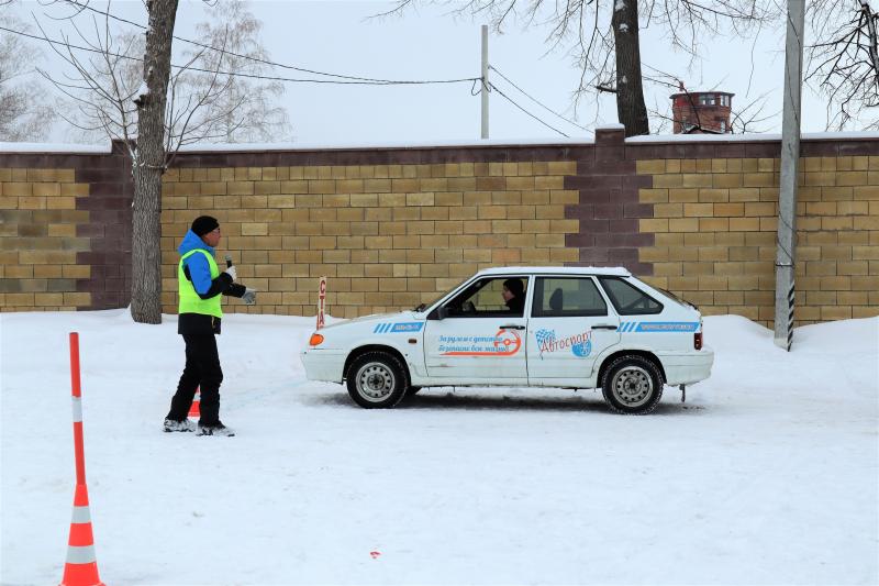 Подведены итоги областных зимних соревнований по автомногоборью среди юношей