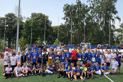 В Самаре завершились городские соревнования "Лето с футбольным мячом"