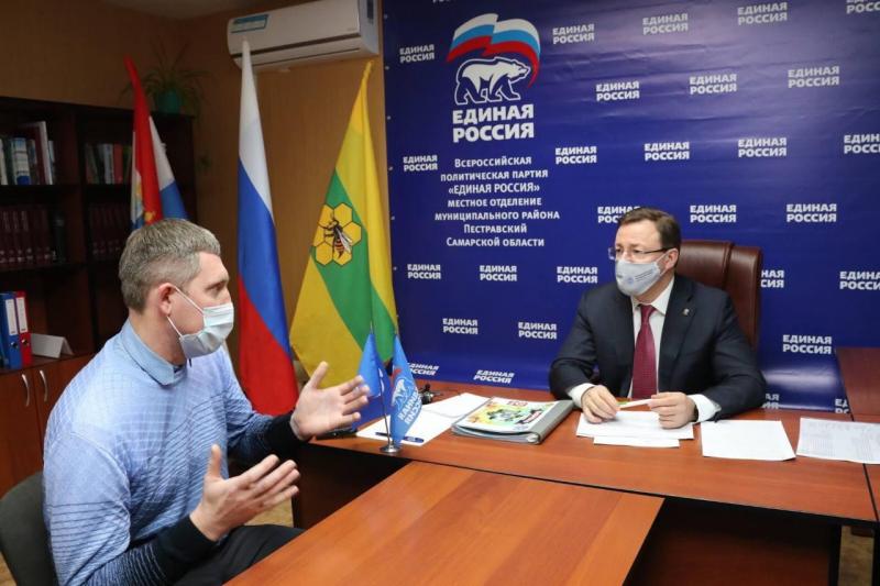 Дмитрий Азаров провел в Пестравском районе прием граждан