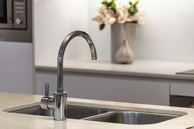 На нескольких улицах Самары с 4 по 7 сентября отключат холодную воду