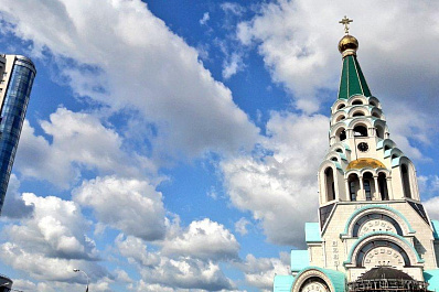 Первое богослужение в Софийском соборе Самары посетили около 1 тыс. человек