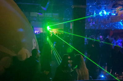 В Самаре бойцы "Грома" нагрянули с облавой в шоу-ресторан