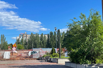 В Самаре запустили в техническом режиме фонтан "40 лет Победы в Великой Отечественной войне"