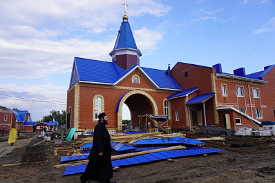 В Самарской области торжественно открыли Покровский Александров-Чагринский монастырь