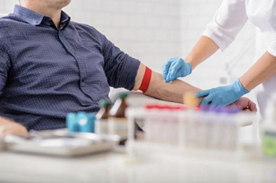 Самарцев приглашают сдать кровь в "рабочую субботу"