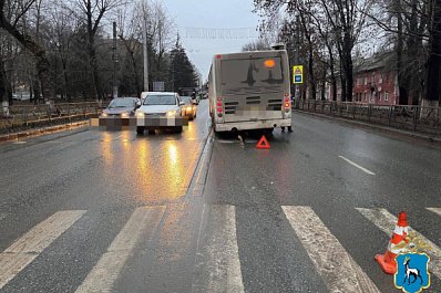 В Самаре 23 ноября пассажирский автобус № 41 сбил женщину