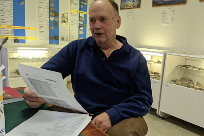 Самарский палеонтолог Владимир Моров выпустил свой первый сборник стихов