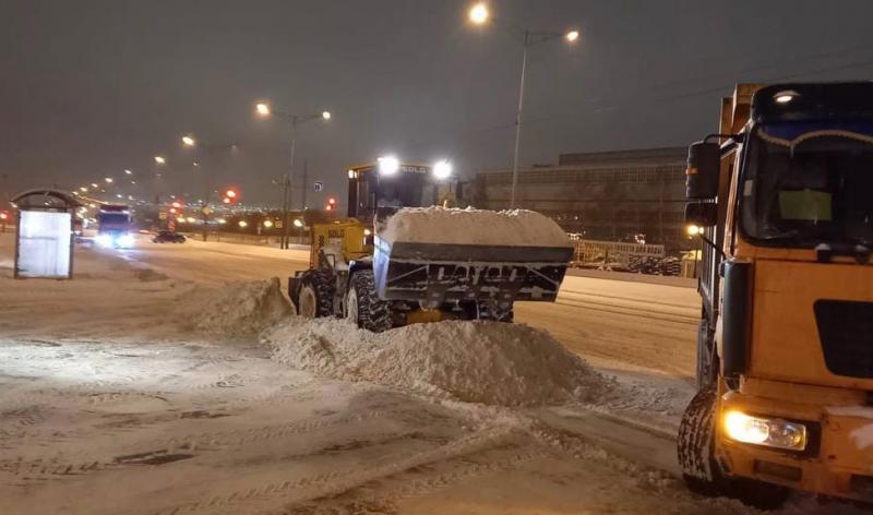 Дорожные службы мобилизованы: в Самарской области ожидается усиление снегопада в ночь на 14 января
