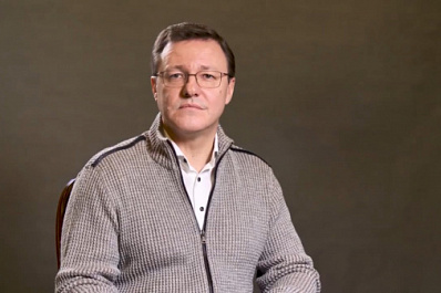 Губернатор Дмитрий Азаров стихами поздравил самарских женщин с 8 Марта