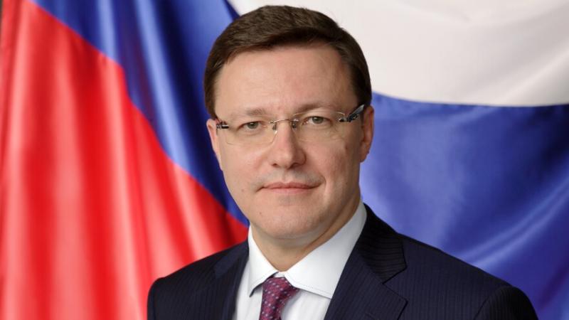 Дмитрий Азаров поздравил работников и ветеранов прокуратуры с профессиональным праздником