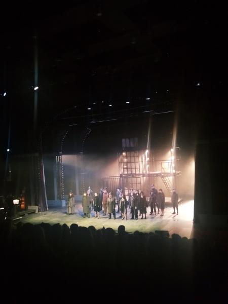 На новой сцене "СамАрта" показали "Трехгрошовую оперу"