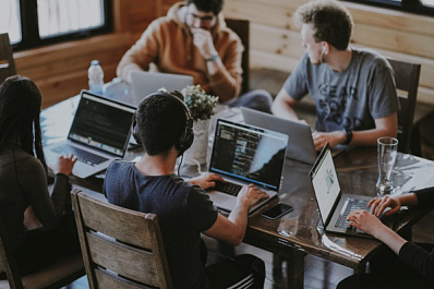 Самарцы назвали самые востребованные профессии