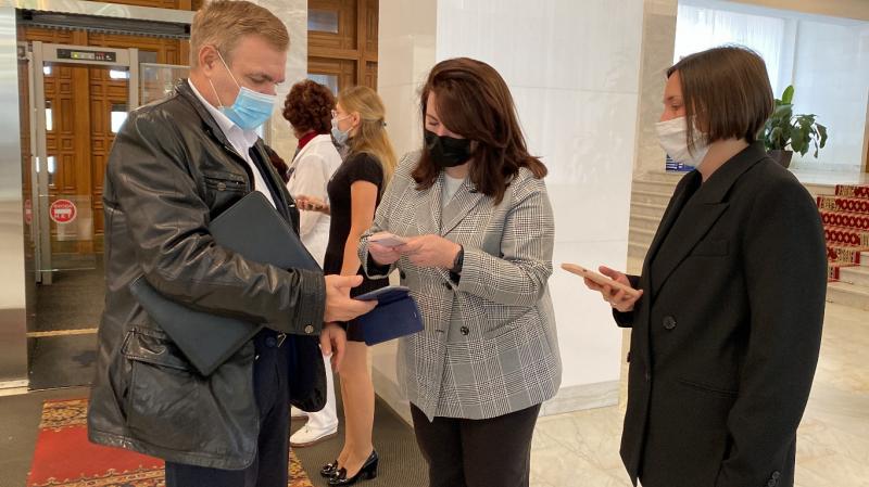 Вход по QR-кодам: как организовано расширенное заседание Правительства