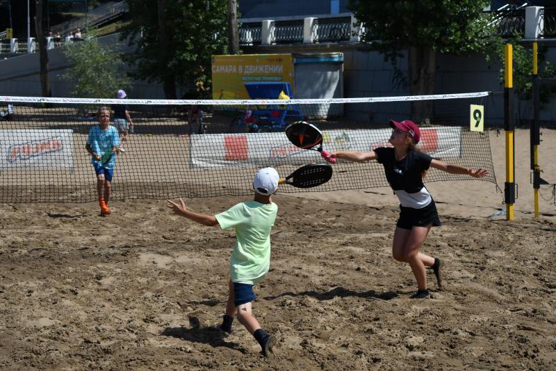 В Самаре завершилось первенство России по пляжному теннису среди юниоров и юниорок