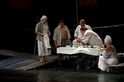 В Самаре подходит церемония закрытия фестиваля "Волга театральная"